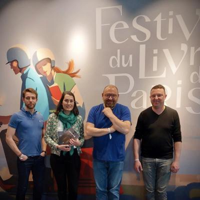 Equipe au salon du livre paris